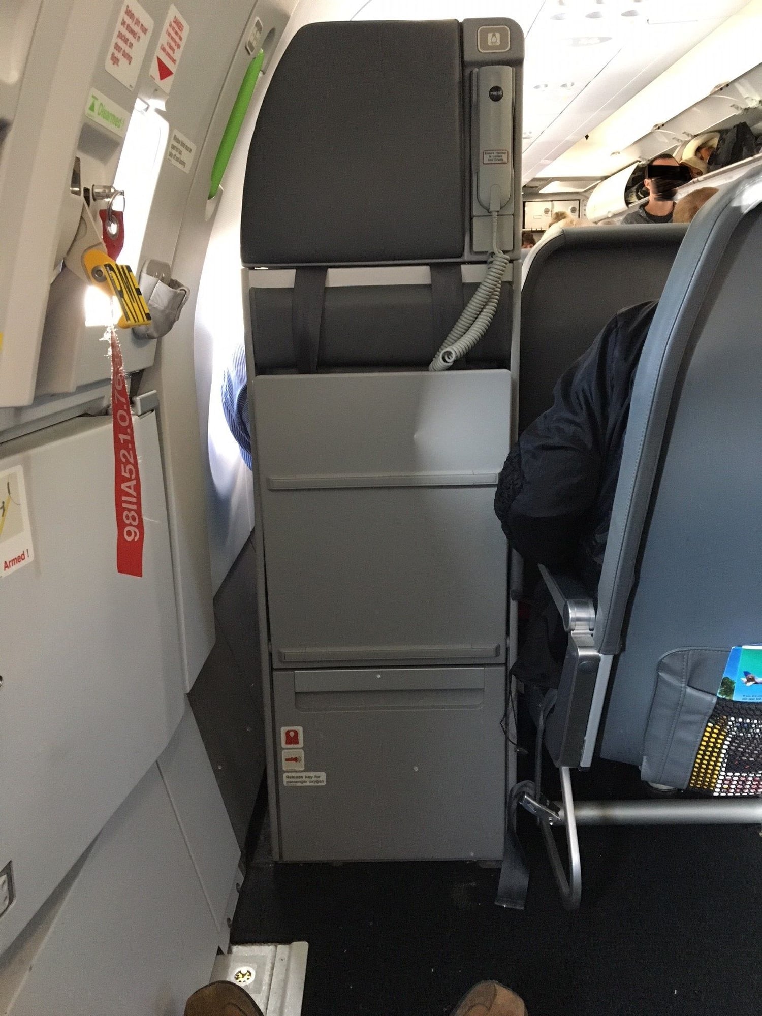 Frontier Airlines Seats Cabinets Matttroy