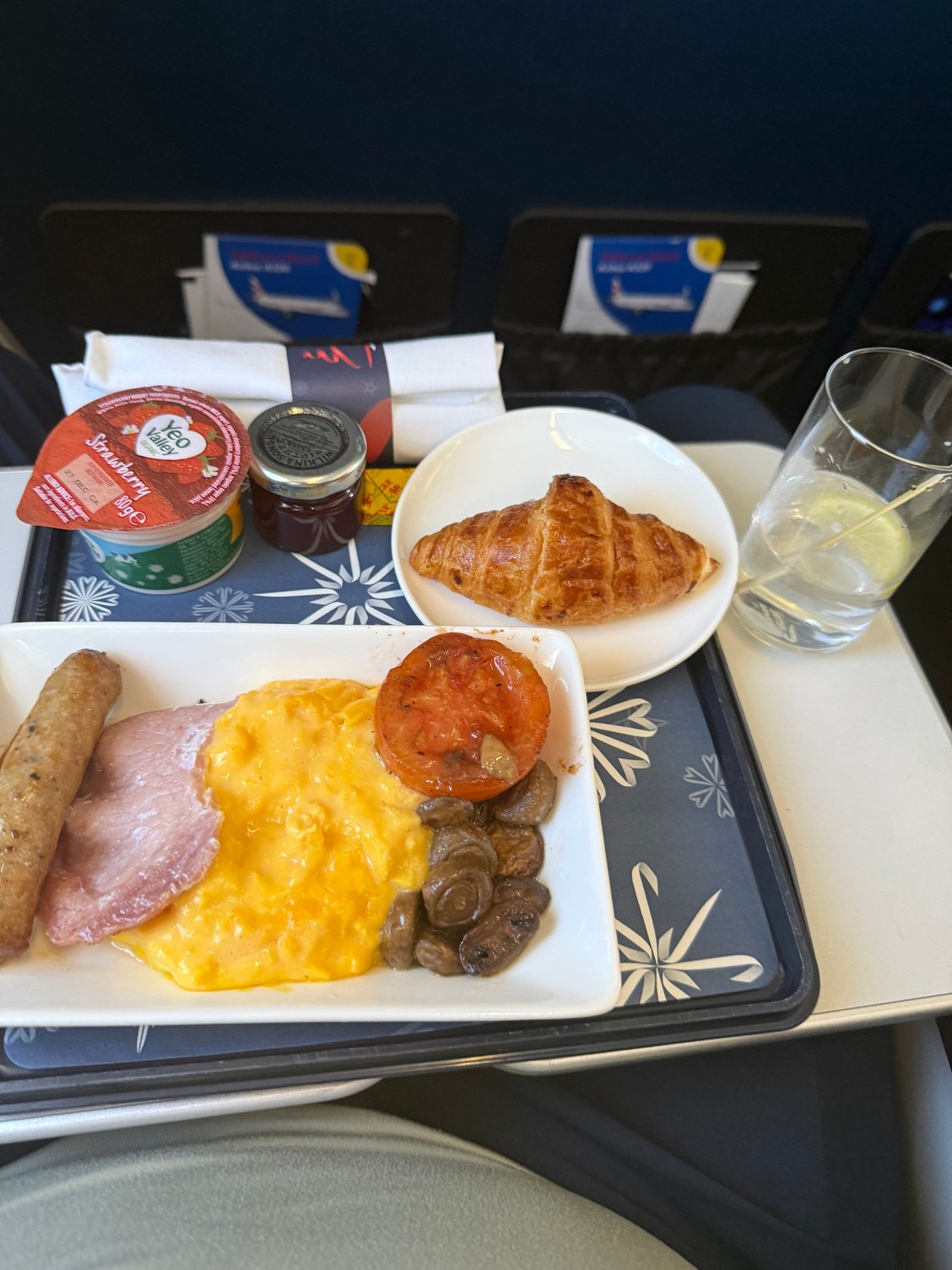 BA340 LHR NCE Breakfast
