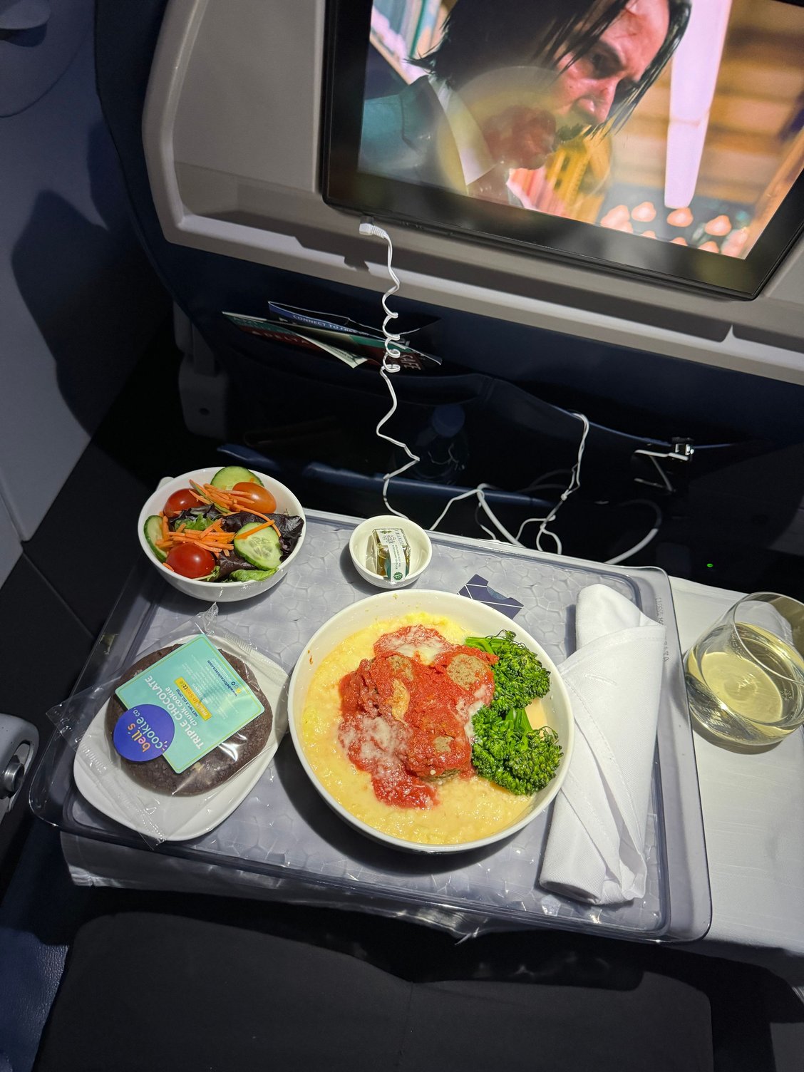 The Healthy In-Flight Snack Boxes That Help Flyers Forget About