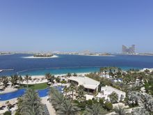 Pool and beach area from the Pearl club balcony ( Atlantis the Palm in the background) around 1000/ JBR area viewable if you viewed left. views were beautiful