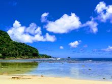 The crowds are unreal in this place.