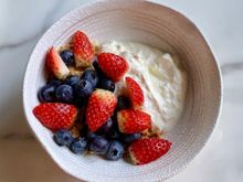 Granola with blueberries and strawberries 
