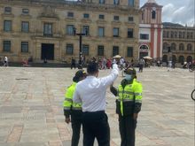 My driver asking police if the president house is open. It was not. 