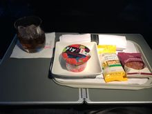 Breakfast service on 700-899 mile AA flight. DL would be well served to offer something like this on flights over 600 miles. When it comes to premium feel and service in domestic first, AA demolishes DL.
