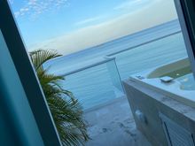 Morning shower views. What a life! Nice way to wake up. 