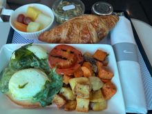 LGW-IBZ, 29 May 2022, 08:00 departure
Band 3

Poached Eggs over an English Muffin
Everything tasty except for the muffin sat underneath the egg
A good breakfast for this flight - croissant was surprisingly good too