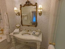 Main vanity