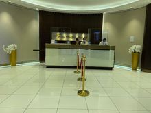 AUH J Lounge