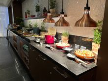 Executive lounge evening offering’s 