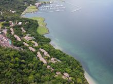 Aerial view of the resort and the construction site.