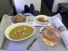 Went for express of starter and dessert due to too many previous main meal disappointments recently.  Spring pea and mint soup was tasty. Bread roll was warm. Glass of Rock Angel. Didn’t try the bulgur side salad