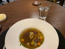 Another round 🤣 started with the Chicken Brodo, which is a chicken broth with veggies…nice light soup 