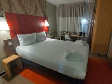 ‘SweetBed’ room, with robes on the bed, another Ibis first for me.