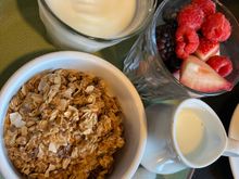 THE HEALTHY  24 CAD
Plain greek yogurt, bowl of berries and crunchy wildflower honey granola or bowl of oatmeal and maple syrup