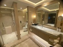 Bath is to the left