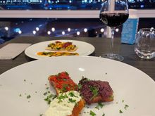 Best starters in FFD - crostini trio and vegetable strudel.  