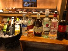 Lounge spread (hors d'oeuvres)