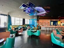 Lobby bar