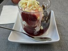 Classic;
Mac nuts with strawberries and fudge.