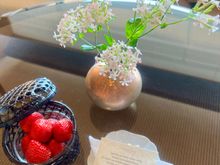 Welcome gift of strawberries 