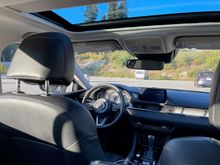 Moonroof and overall cabin look 