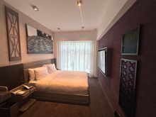 Room from the entryway