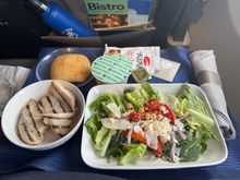I liked the tomatos and the cheese...