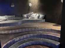 I found this area to be a bit strange, I was wondering what exactly it would be used for. Perhaps a scene from Caligula?