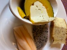 Fruit,Bread