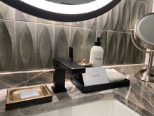 Bathroom vanity