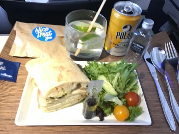 One tray service. I brought limes from Lounge. First time for Aviation gin. 