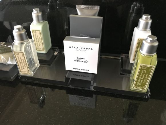 Amenities from l'occitane