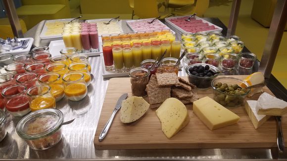 Atelier lounge @ CPH  breakfast