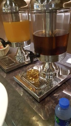 Juiced in HKG lounge