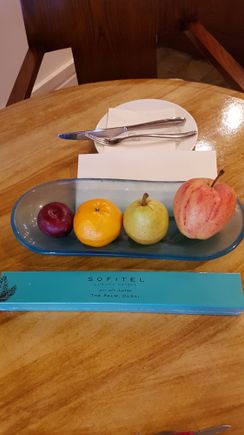 Gold. One night. Fruits, chocolate and welcome letter. Plus suit upgrade and lounge access. 