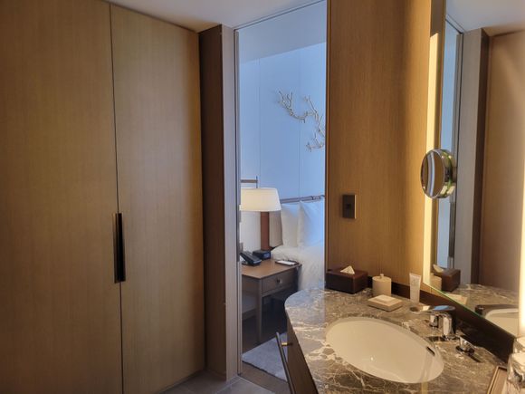 Nara Junior Suite Bathroom