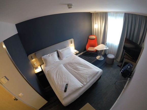 Holiday Inn Express Düsseldorf City North / Room