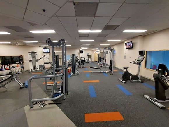 Fitness Center / Crowne Plaza Princeton Conference Center