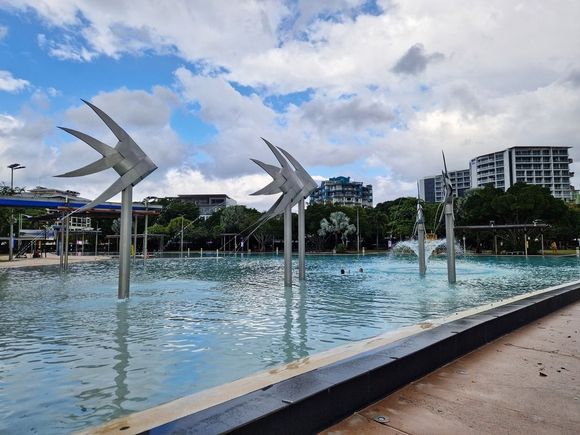 Public beach/pool