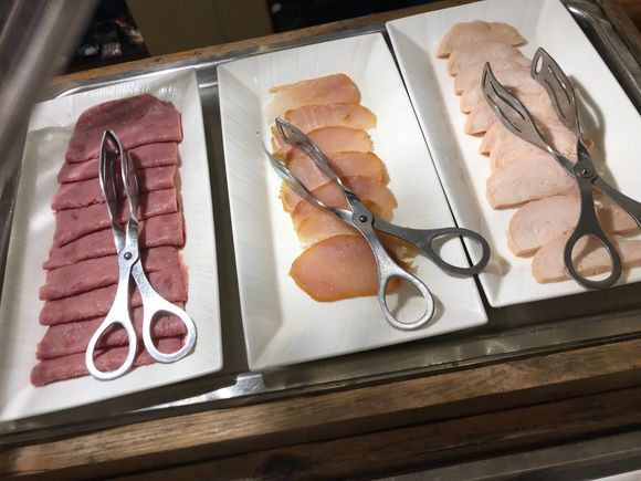 Cold cuts same offering daily