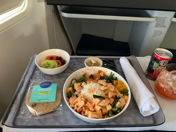 Korean poke bowl SLC-JFK; rice was too clumpy and hard but the rest was quite tasty. Dish is served cold