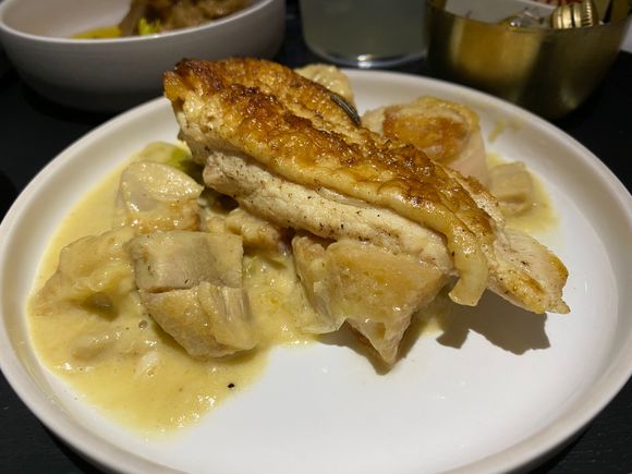ROASTED CHICKEN - leeks, croutons.  Chicken was still juicy!