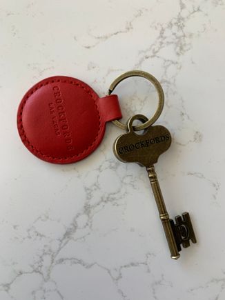  Neat room key 