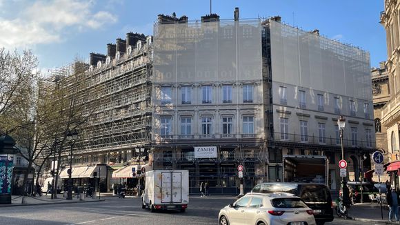 HDL under heavy construction as I walked past today 