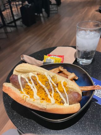 WestJet lounge CCY