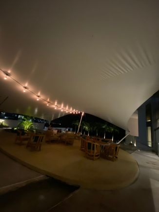 Executive lounge terrace 