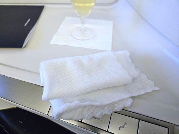 Hot towel
