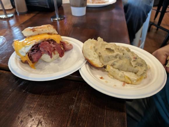Couple photos from LEX breakfast, at Magee’s. 