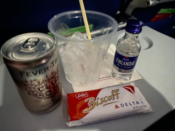 Snack/beverage service