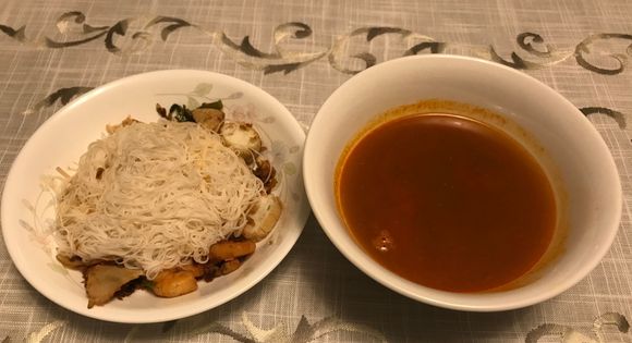 Penang prawn vermicelli soup 